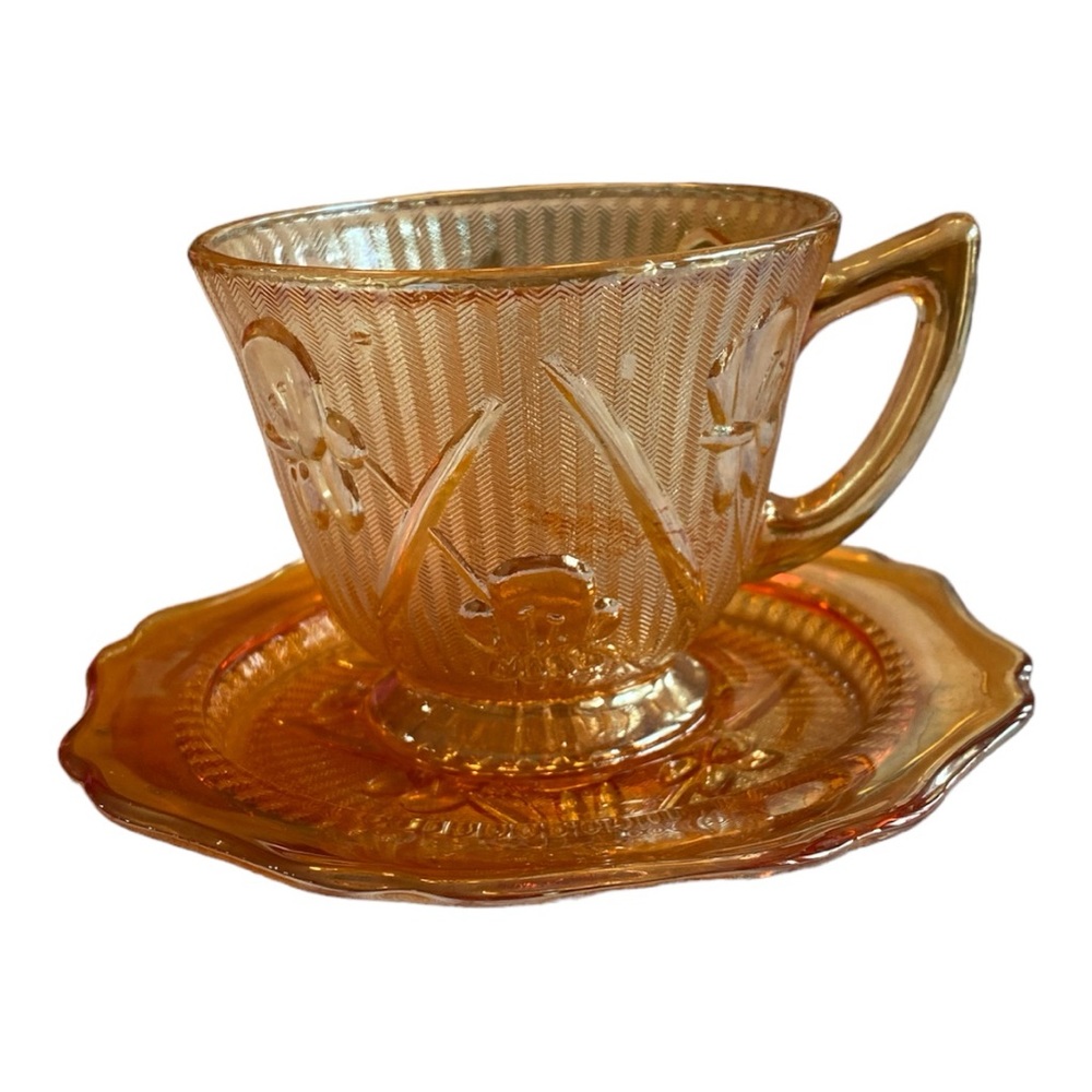Vintage Amber Iridescent Iris Cup & Saucer Set by Jeanette. MINT condition.